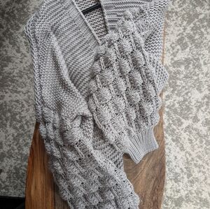 Elegant Gray Women's Sweater